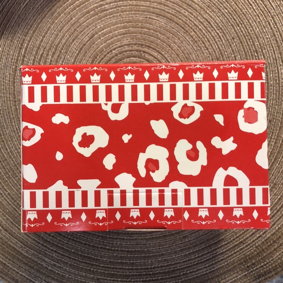 Tyler Candle Co A Christmas Tradition 11oz - Picture 9 of 11